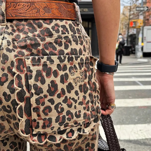 Never Fully Dressed Leopard Lucia Scallop Detail Jeans - Picture 9 of 9